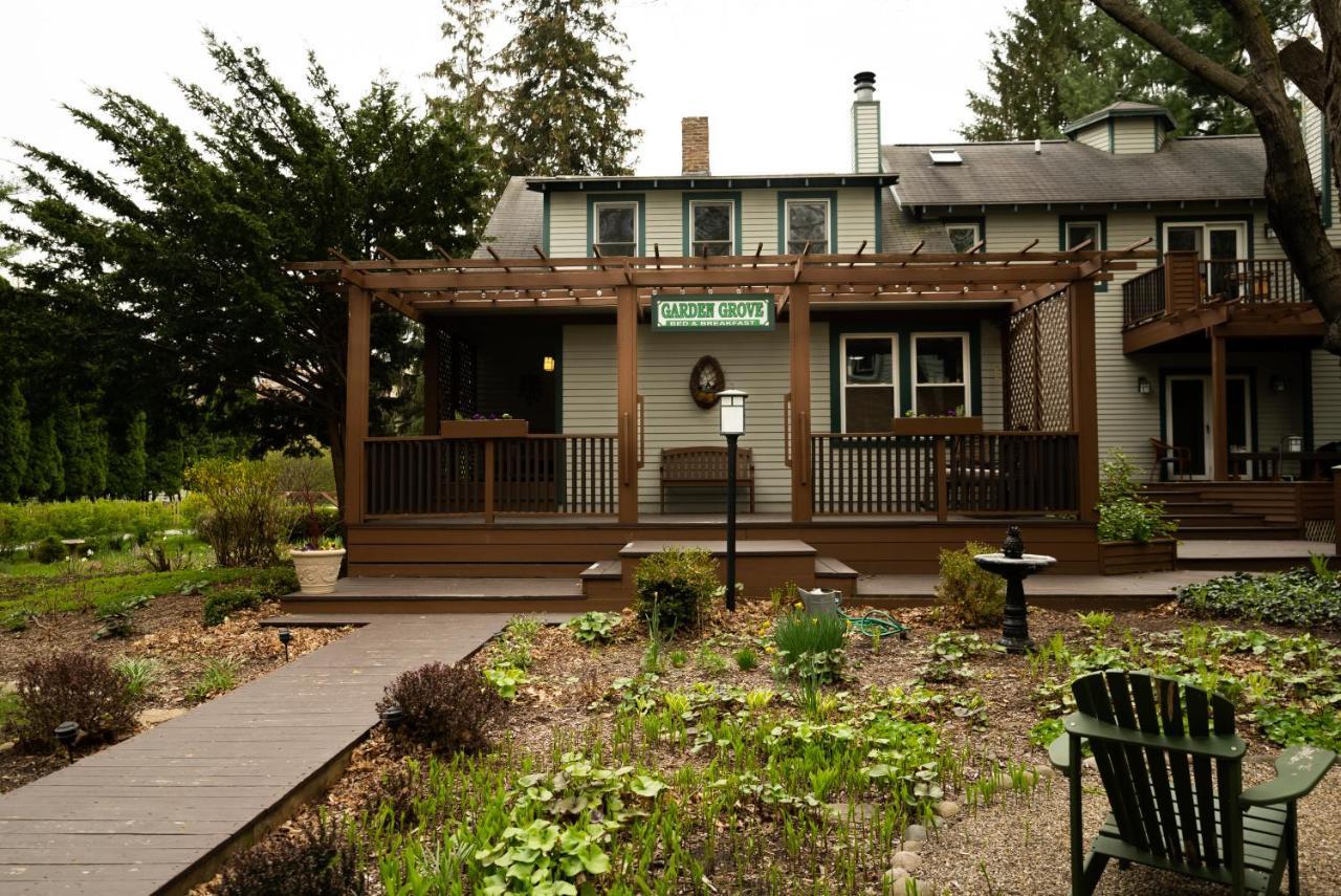 Garden Grove Inn Bed And Breakfast Union Pier Exterior foto