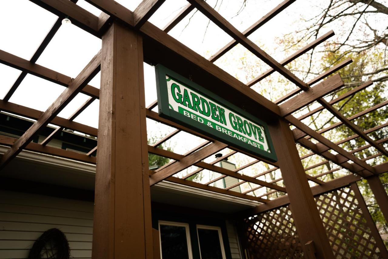 Garden Grove Inn Bed And Breakfast Union Pier Exterior foto